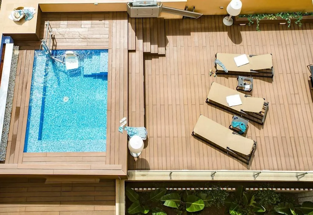 ***  Arya Stadium Hotel Barcelona Spain